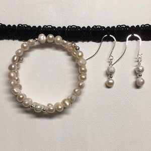 Earring & bracelet set *blush pink pearls
